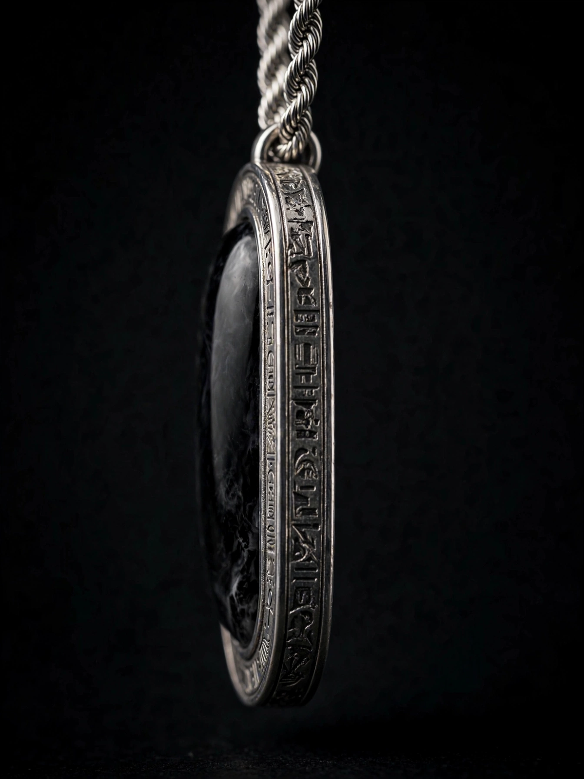 Cartouche Onyx Pendant